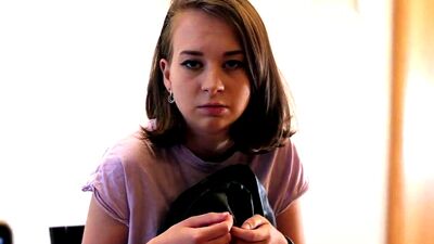 Забыла что оставила голые фотки на HDD