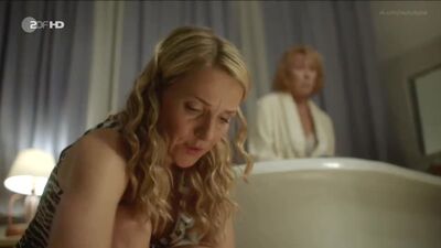 Tanja Wedhorn, Gaby Dohm - Marie räumt auf (2016) 001 Nude? Sexy! Watch Online / Таня Ведхорн, Габи Дом - Служанка Мари