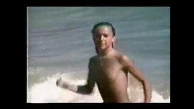 Alizee Nude At Beach