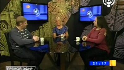 Оксана Ряска, бывшая участница реалити-шоу Дом 2 в программе "Скоростное шоссе" на канале "ВОТ"