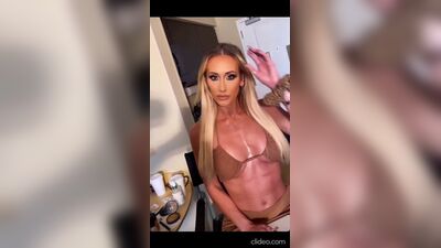 Carmella она же Lea Van Dale - июнь 2021
