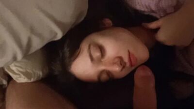 Нежное удовольствие молоденькой парочки