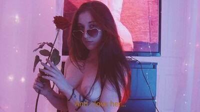Ей не нужен секс — ей нужны её собственные пальцы
