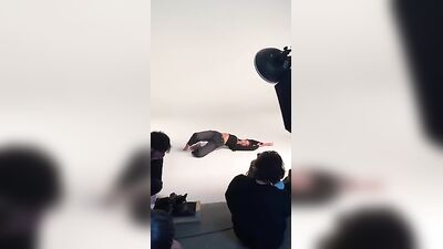 Голая Dua Lipa