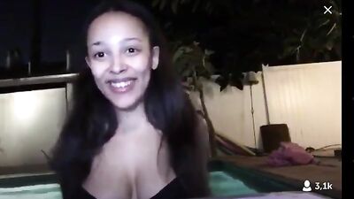 Голая Doja Cat