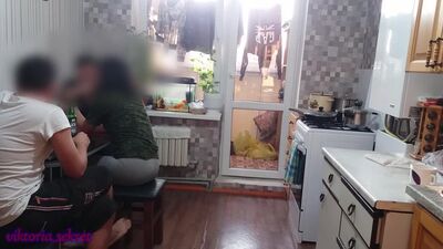 Муж ушел а его жену трахнул его лучшии друг xHamster