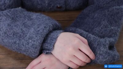 Скромная азиатская девушка застенчиво разделась для тебя