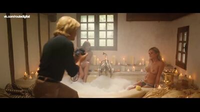 Alison Wheeler, Marie Perrin, etc Nude - Cloclo (FR-2012) Элисон Вилер, Мари Перрин, Ана Жирардо, Сабрина Сейвеку - Мой путь