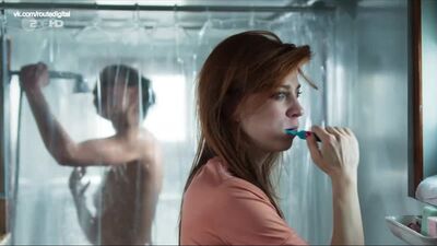 Svenja Jung Nude @ Zarah: Wilde Jahre - Papi ist der Beste! (2017) - 1080 Watch Online / Свенья Юнг - Зара: тяжёлые времена