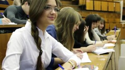 O чем думают девушки на парах [V/M]