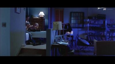 Энн Хеч (Anne Heche nude scenes in "The Juror" 1996)