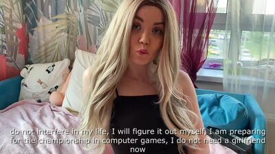 Alexa-mills-nasladilas-igrushkoy-i-vpervye-dala-v-anal_720p