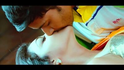 Mahesh Babu, Kajal Aggarwal Lip Lock Scene - Business Man Tamil Movie