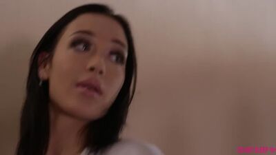 Крис Зе Фокс-Kris The Foxx russkaya-kris-ze-foks-trahaetsya-s-sojitelem-rano-utrom_720p