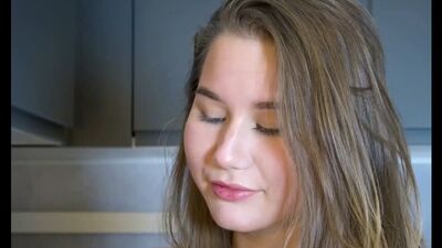 ПОРНО -- ЕЙ 22 -- СЕКС МОЛОДЫХ ЛЮДЕЙ В БЫТУ -- porn sex teen -- Amalia Davis