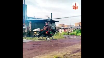 Построил вертолёт в гараже