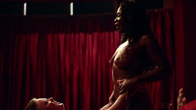 Yetide Badaki Nude - American Gods s01e01 (2017) HD 1080p Watch Online / Йетиде Бадаки - Американские боги