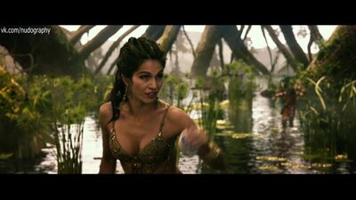 Сексуальная Элоди Юнг (Elodie Yung) в фильме "Боги Египта" (Gods of Egypt, 2016, Алекс Пройас) 1080p