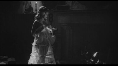 Silvia Sorrente Nude - Danse Macabre, Danza macabra (1964)