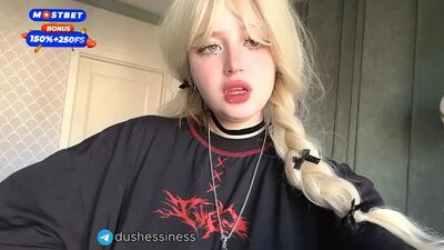 May i Cum in my Tights and then Fill your Mouth with Real SQUIRT. Hot Teen Goth Girl Videocall you - Pornhub.com
