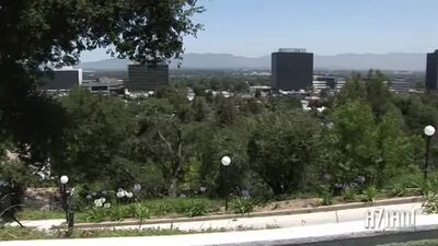 Audrey Bitoni - Aziani (clip 06)