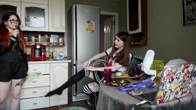 Olyashaa и чулочки [FETISH DELIGHT]