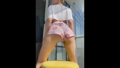 Tik Tok hots teen big tits bolshye sysky zhopa mylfa milf