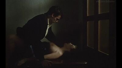 Сексуальное насилие(принуждение, изнасилования,rape) из фильма: La signora della notte(Ночная женщина) - 1986 год, Серена Гранди