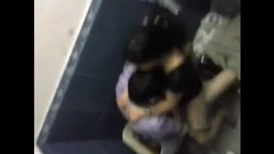 Кыргызы в туалете