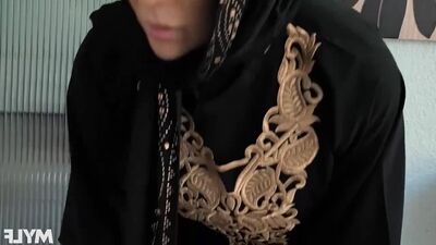ORIENTAL WOMEN FUCK HIJAB PORN