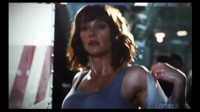 ▸ claire dearing