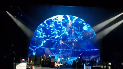 Lttle by little (Oasis) - Noel Gallaghers High Flying Birds - Olympia - 04/04/2018