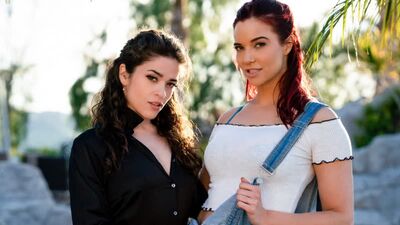 Jayden Cole, Victoria Voxxx - Romancing Remotely