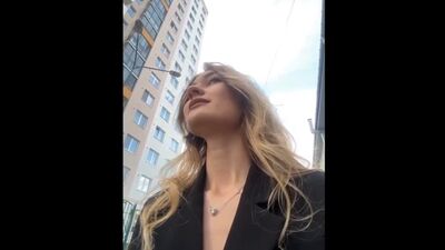 Показывает грудь прохожим lana-chester 18 лет русская Bongacams,anal,групповуха малолетки вписка секс