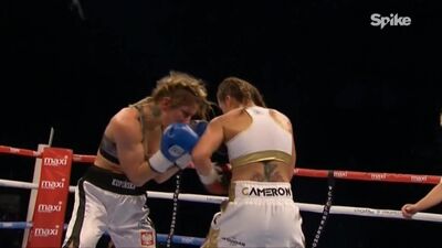Chantelle Cameron (Pro Debut) - Karina Kopinska (HD 720)