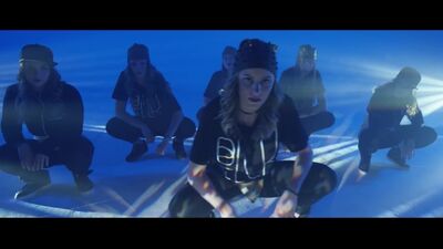 Ivana Krunic feat. Tea Tairovic - Brat na brata (2018)