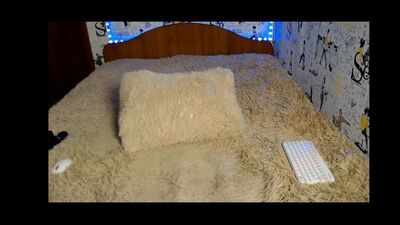 Manyasha-kisa,надевает колготки,стоит раком,кончает,бонгакамс,брюнетка,в чулках,bongacams