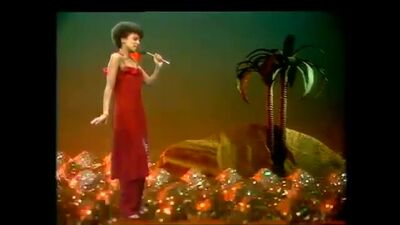 Maxine Nightingale - Right Back Where We Started From